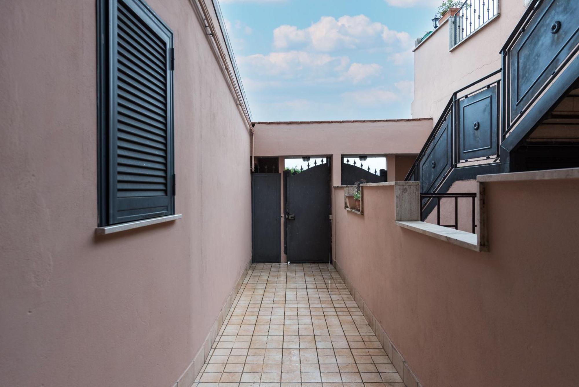 Travelershome Ciampino 170 Station Street Exterior foto
